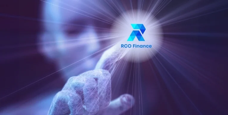 Alat AI RCO Finance Menjanjikan Keuntungan 100x untuk Pedagang DOGE & SHIB